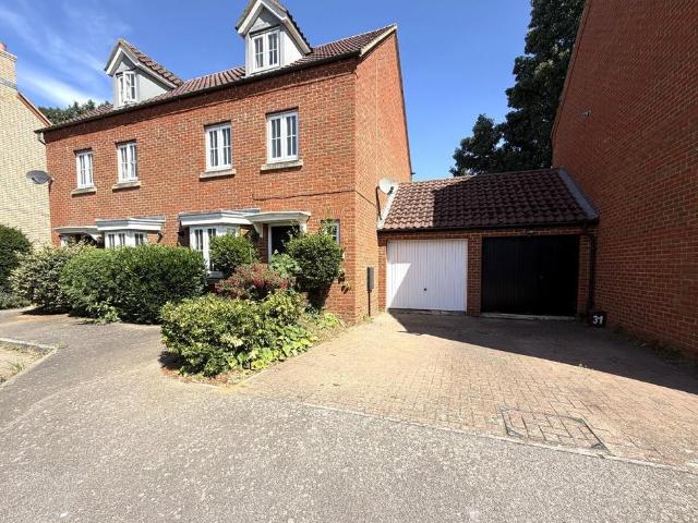 4 bedroom semi detached house for sale