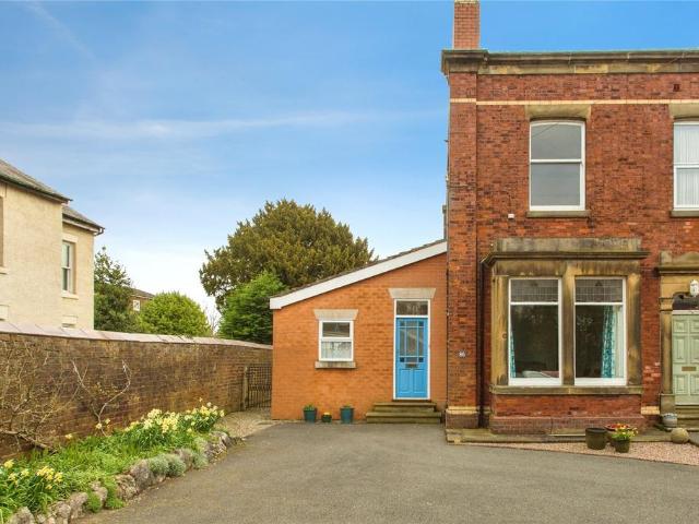 4 bedroom semi detached house for sale