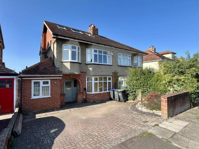 4 bedroom semi detached house for sale