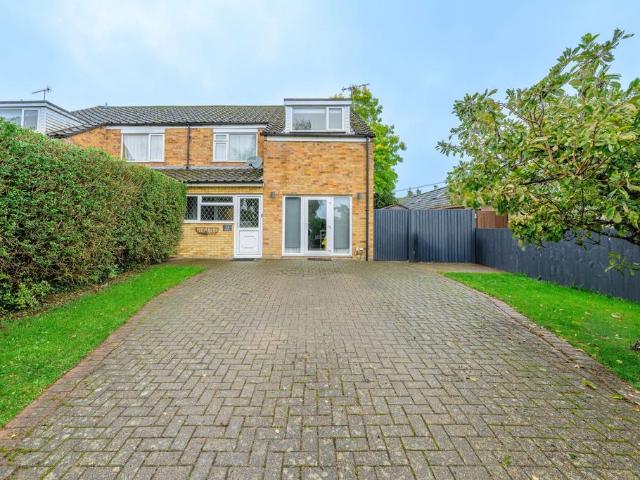 4 bedroom semi detached house for sale
