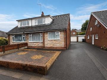 4 bedroom semi detached house for sale