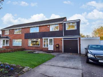 4 bedroom semi detached house for sale