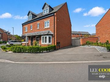 4 bedroom semi detached house for sale