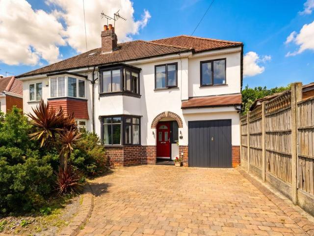 4 bedroom semi detached house for sale