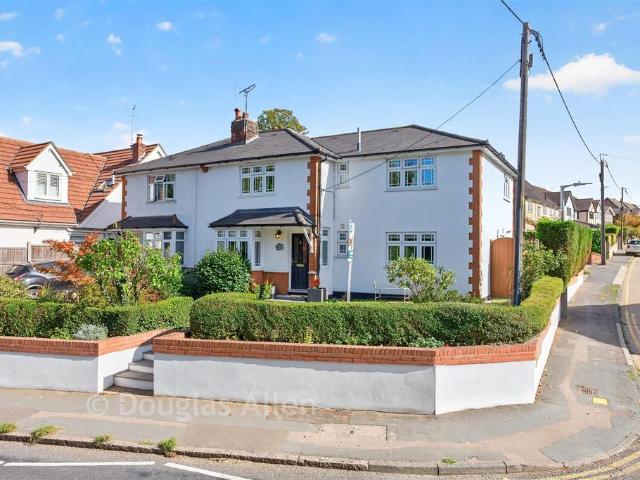 4 bedroom semi detached house for sale