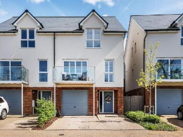 4 bedroom semi detached house for sale