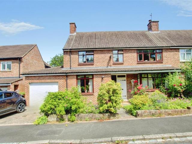 4 bedroom semi detached house for sale