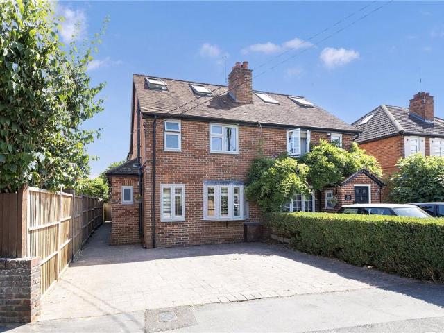 4 bedroom semi detached house for sale