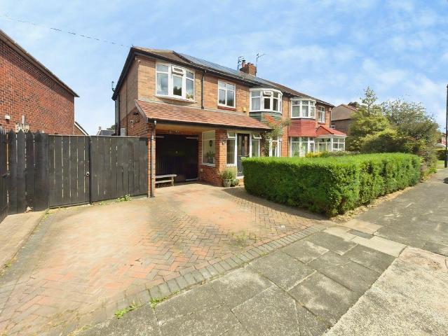 4 bedroom semi detached house for sale