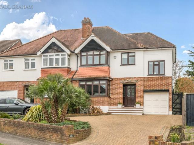 4 bedroom semi detached house for sale