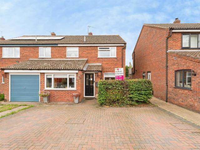 4 bedroom semi detached house for sale