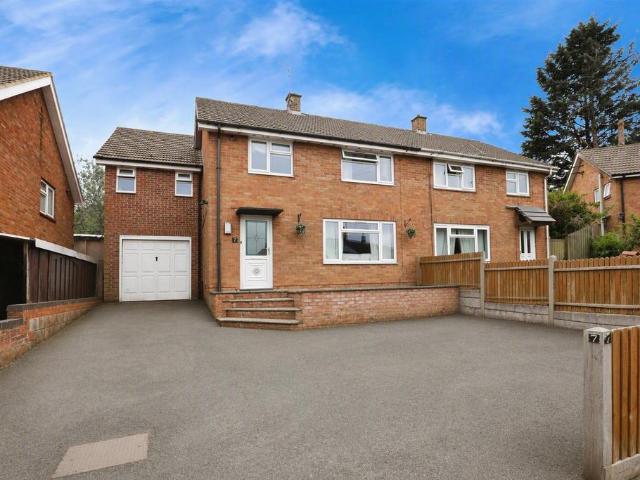 4 bedroom semi detached house for sale