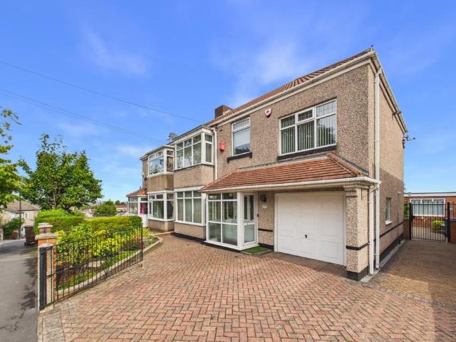 4 bedroom semi detached house for sale