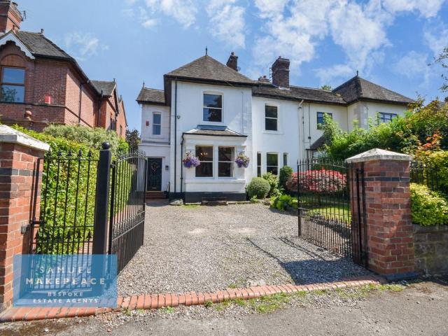 4 bedroom semi detached house for sale
