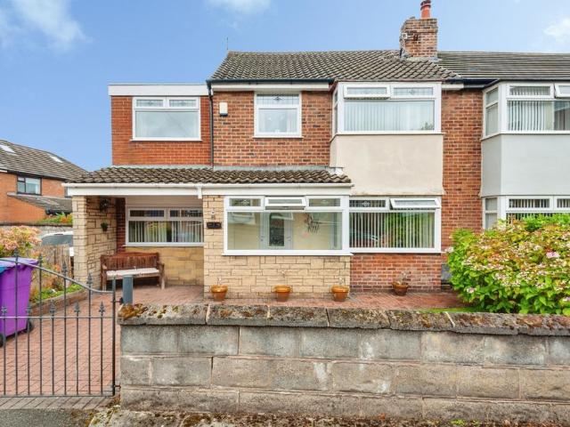 4 bedroom semi detached house for sale