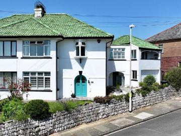 4 bedroom semi detached house for sale