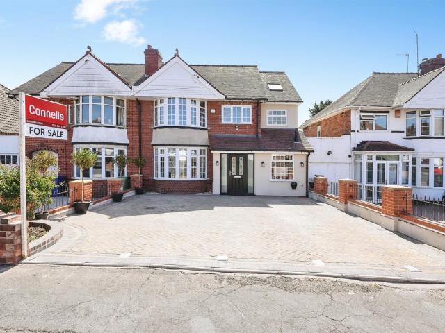 4 bedroom semi detached house for sale