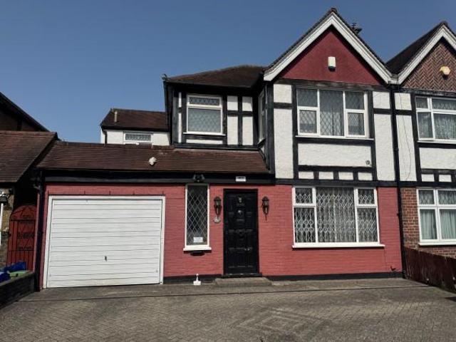 4 bedroom semi detached house for sale