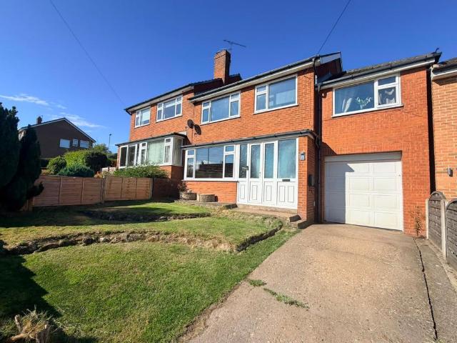 4 bedroom semi detached house for sale