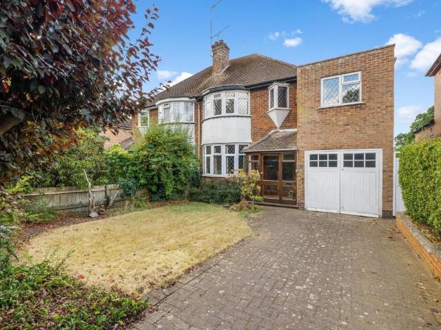 4 bedroom semi detached house for sale