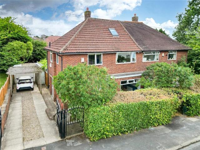 4 bedroom semi detached house for sale