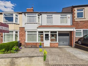 4 bedroom semi detached house for sale