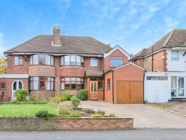 4 bedroom semi detached house for sale