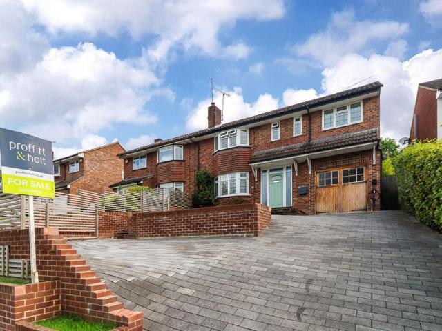 4 bedroom semi detached house for sale