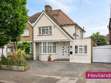Halstead Road N21 London, N21, Winchmore Hill, Enfield, Greater London