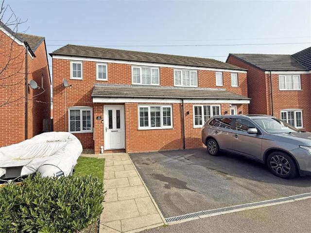 4 bedroom semi detached house for sale