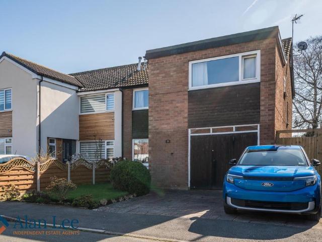 4 bedroom semi detached house for sale