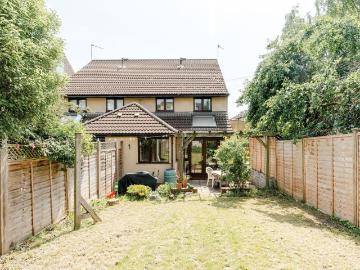 4 bedroom semi detached house for sale