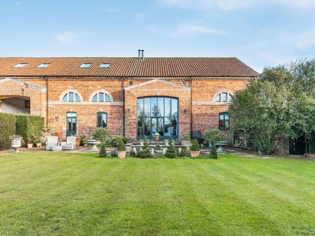 4 bedroom property for sale