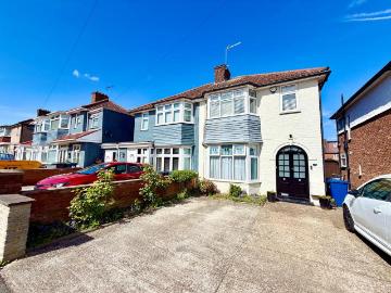 4 bedroom semi detached house for sale