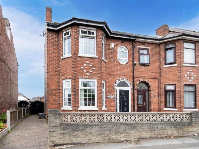 4 bedroom semi detached house for sale