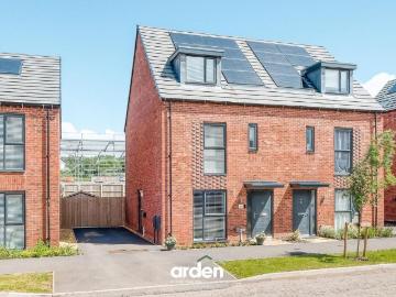 4 bedroom semi detached house for sale