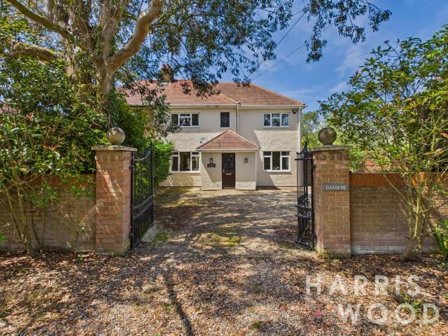 4 bedroom semi detached house for sale