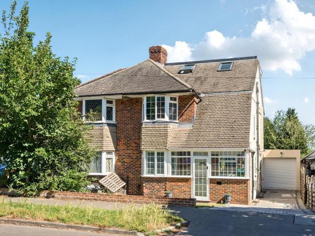 4 bedroom semi detached house for sale