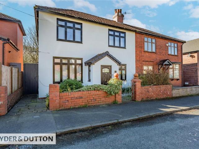 4 bedroom semi detached house for sale
