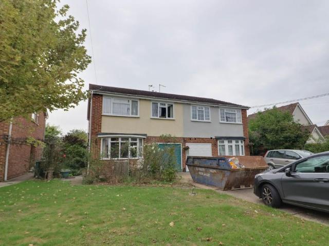 4 bedroom semi detached house for sale