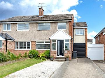 4 bedroom semi detached house for sale