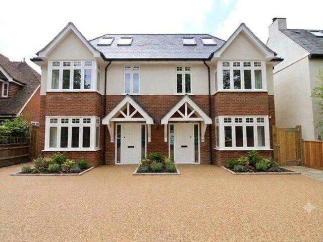 4 bedroom semi detached house for sale
