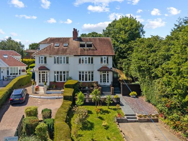 4 bedroom semi detached house for sale