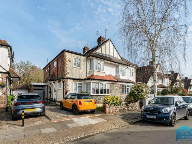 4 bedroom semi detached house for sale
