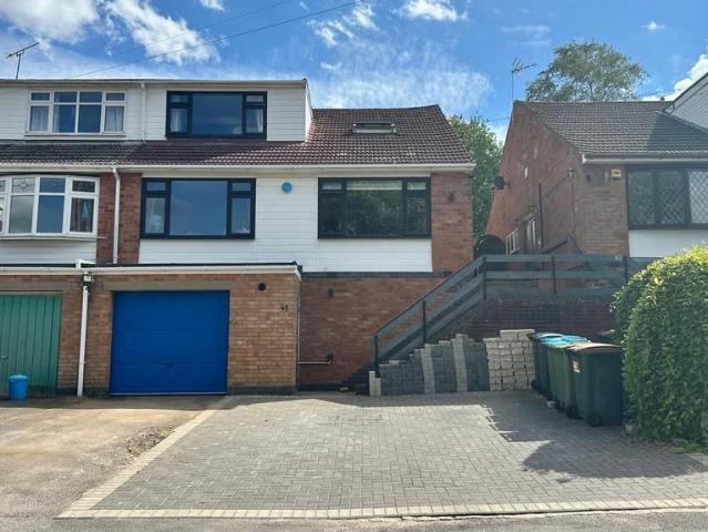 4 bedroom semi detached house for sale