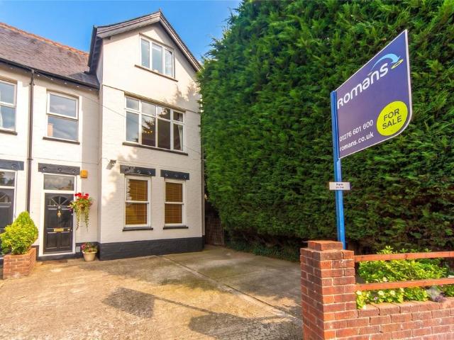 4 bedroom semi detached house for sale