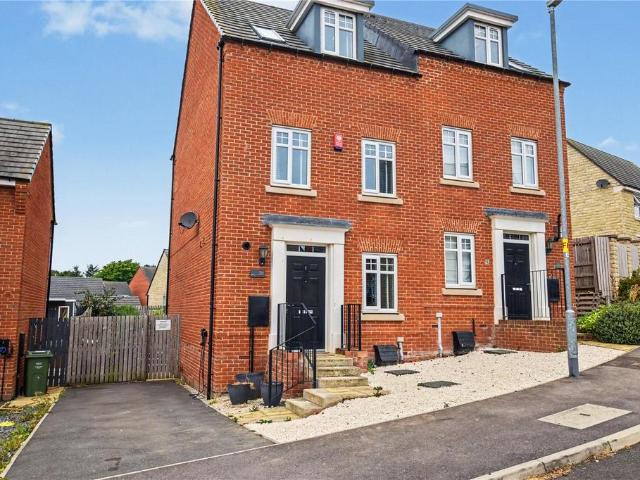 4 bedroom semi detached house for sale