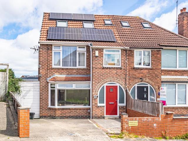 4 bedroom semi detached house for sale