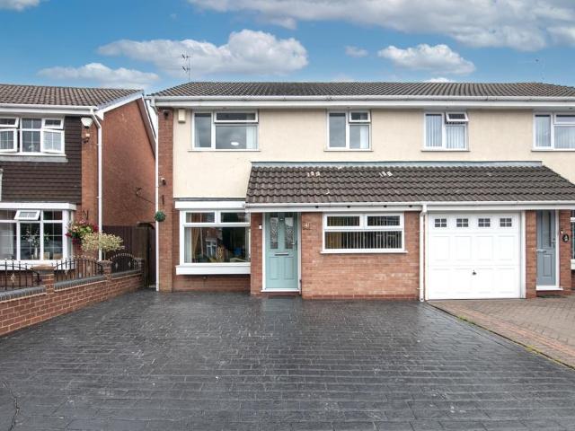 4 bedroom semi detached house for sale