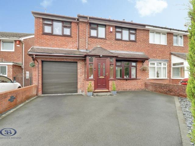 4 bedroom semi detached house for sale